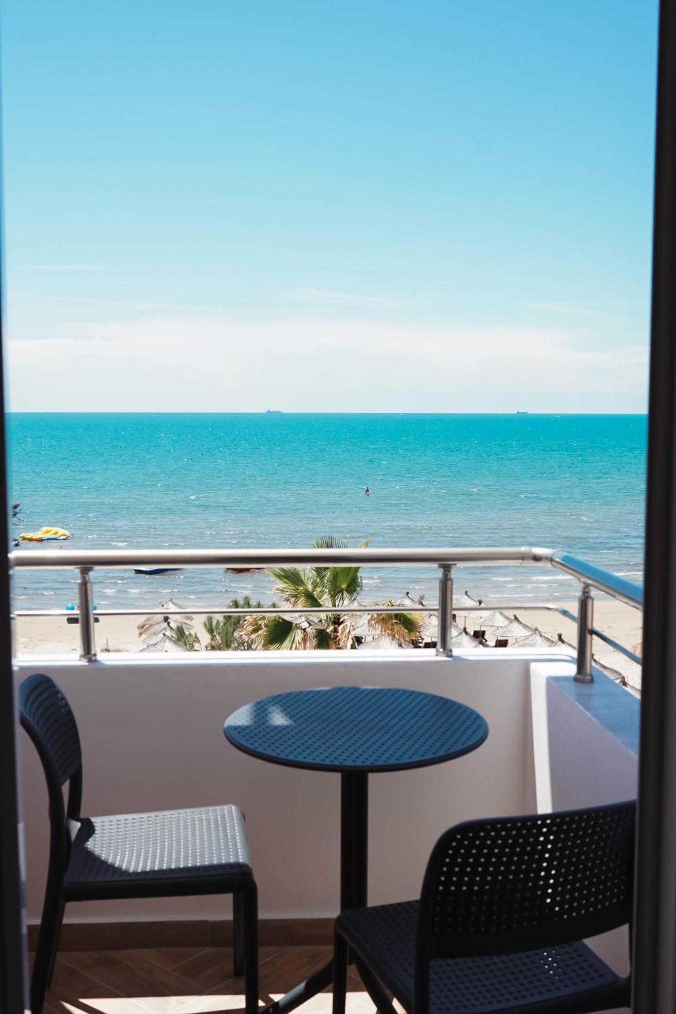 Marina Rooms Durrës Eksteriør bilde