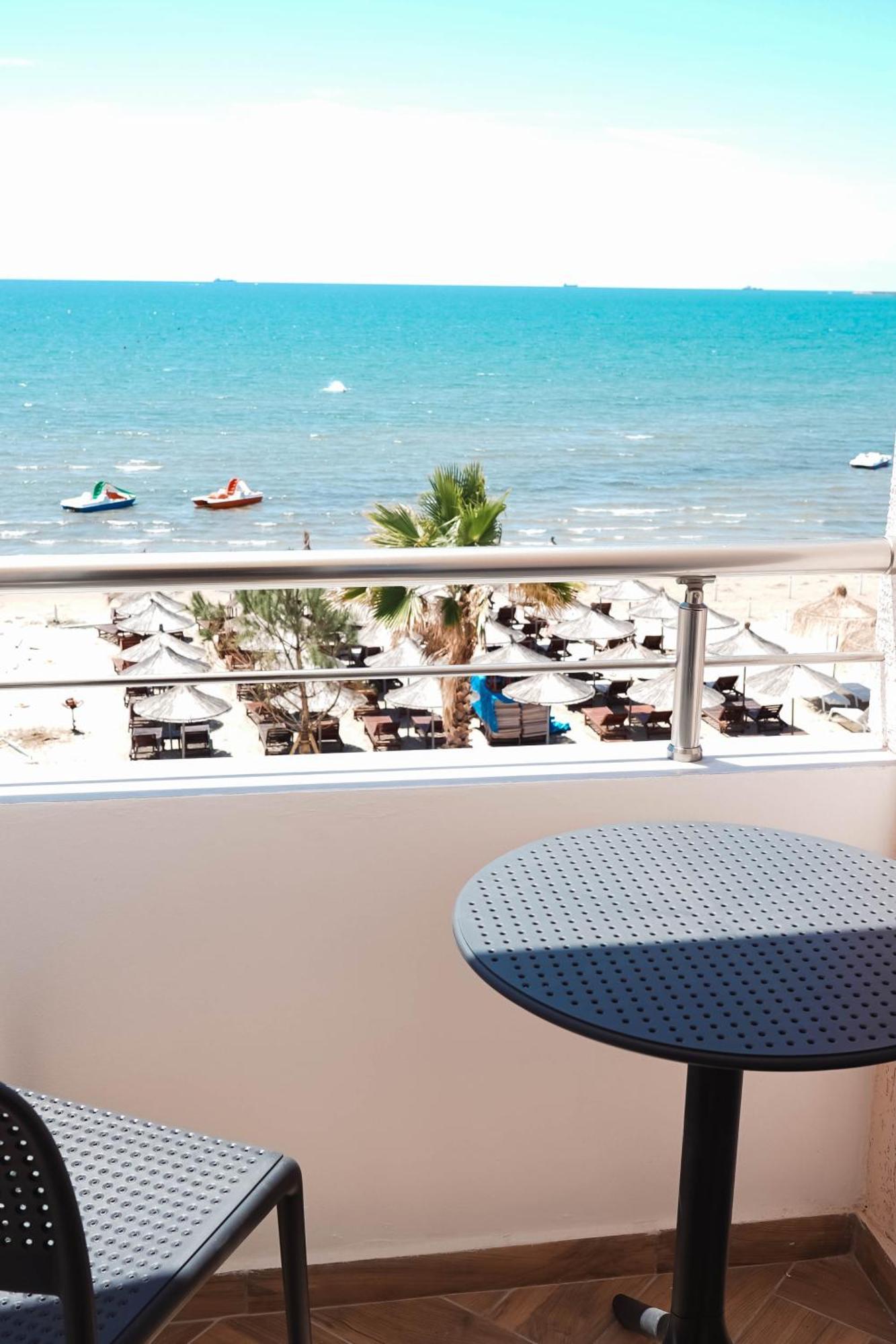 Marina Rooms Durrës Eksteriør bilde
